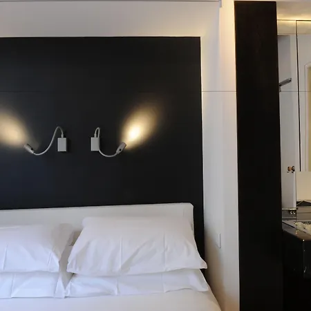 Hotel Boutique De La Place Des Vosges Paris