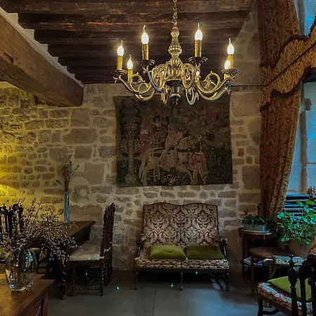Boutique De La Place Des Vosges Hotel 3*