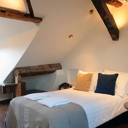 Boutique De La Place Des Vosges Hotel Paris