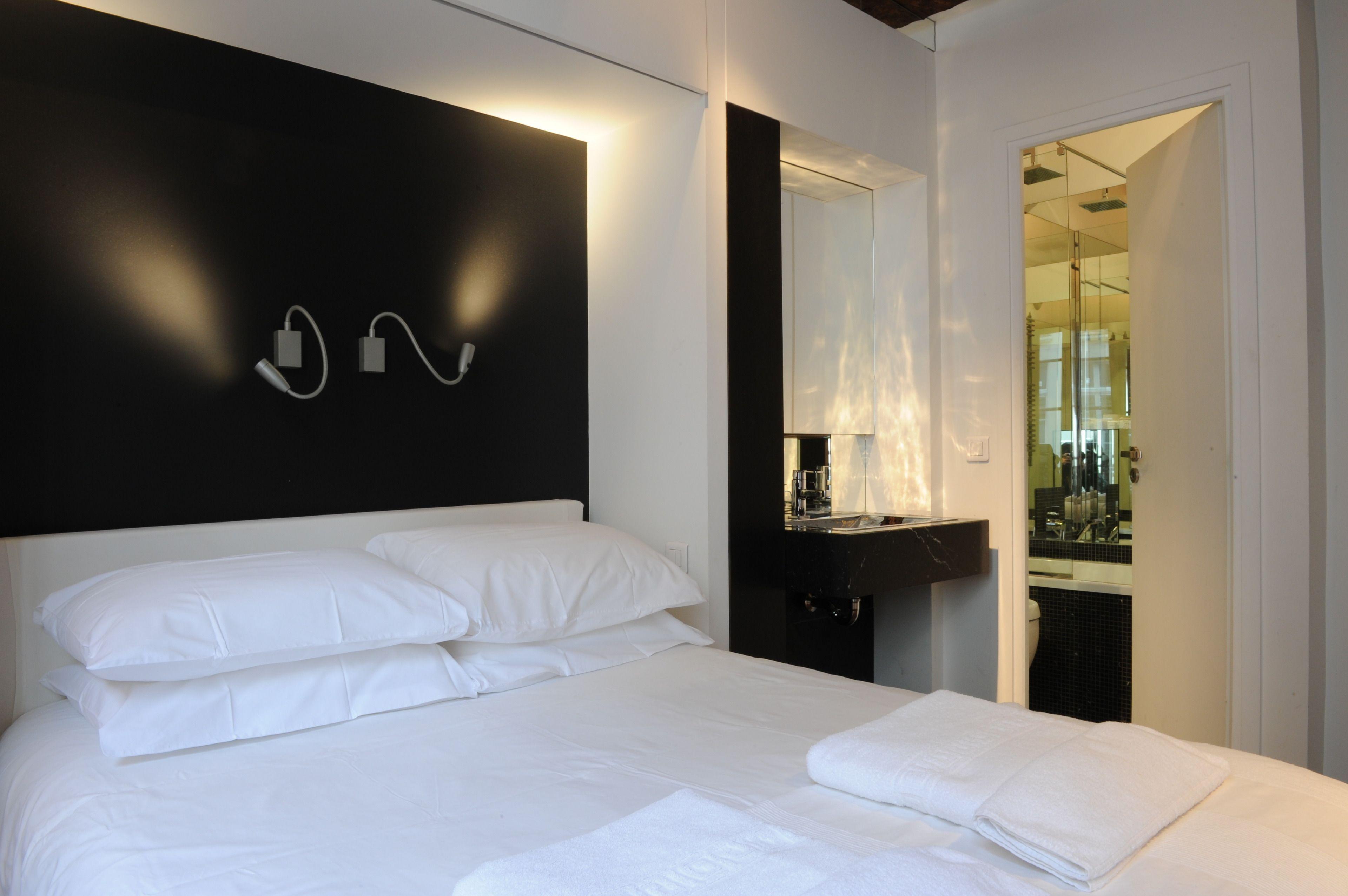 Boutique De La Place Des Vosges Hotel