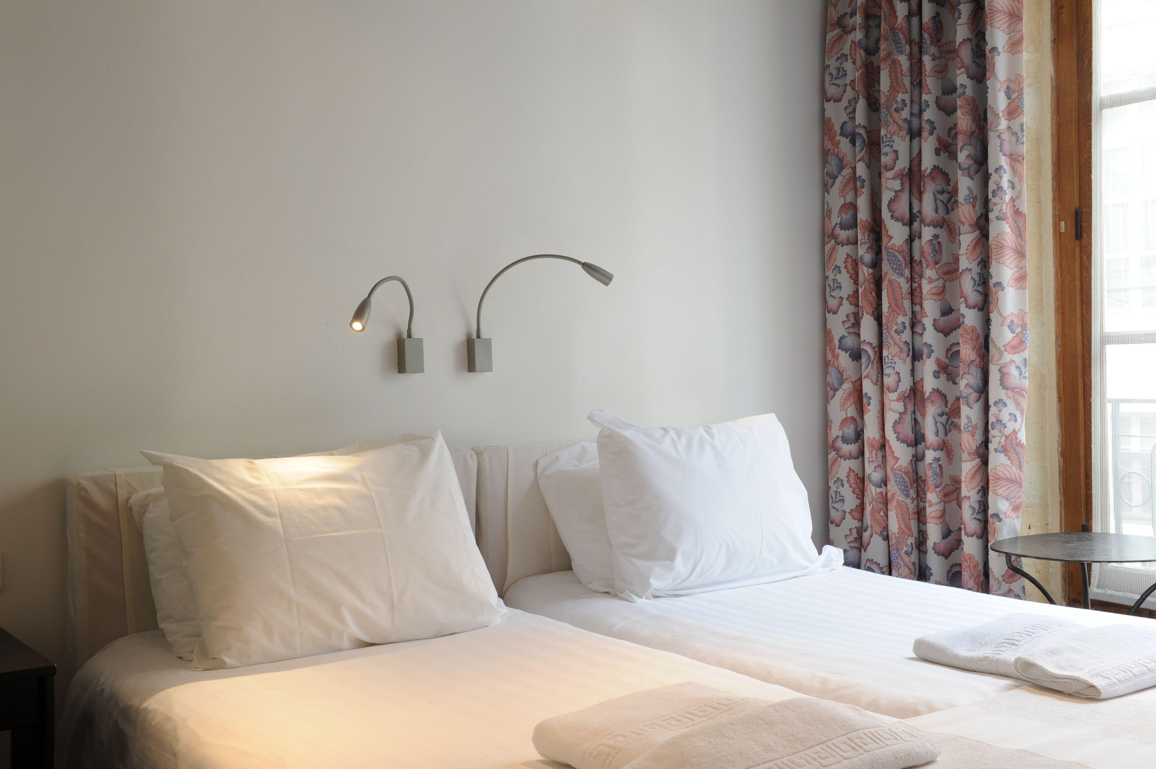 Boutique De La Place Des Vosges 3* Paris