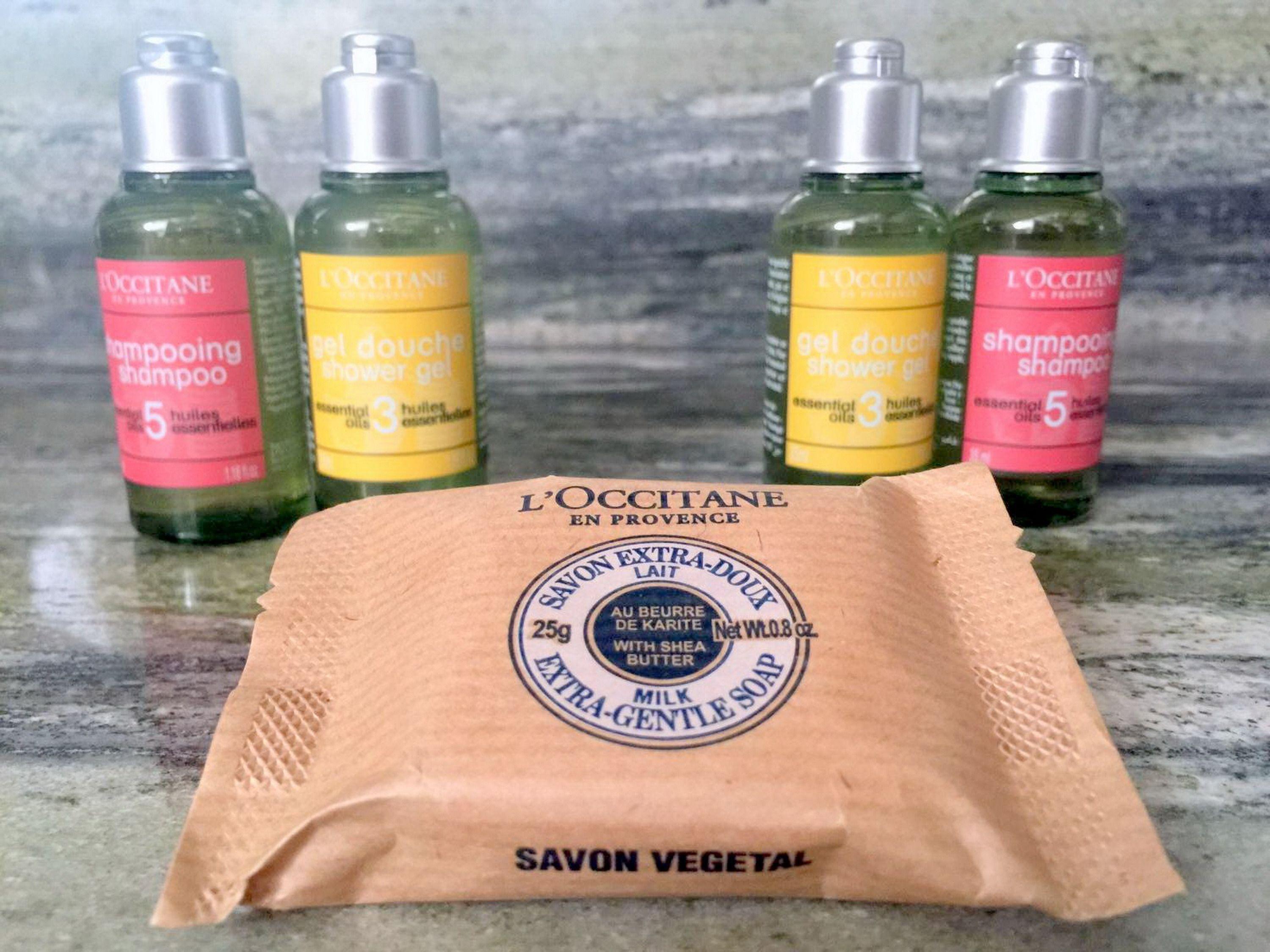 Boutique De La Place Des Vosges