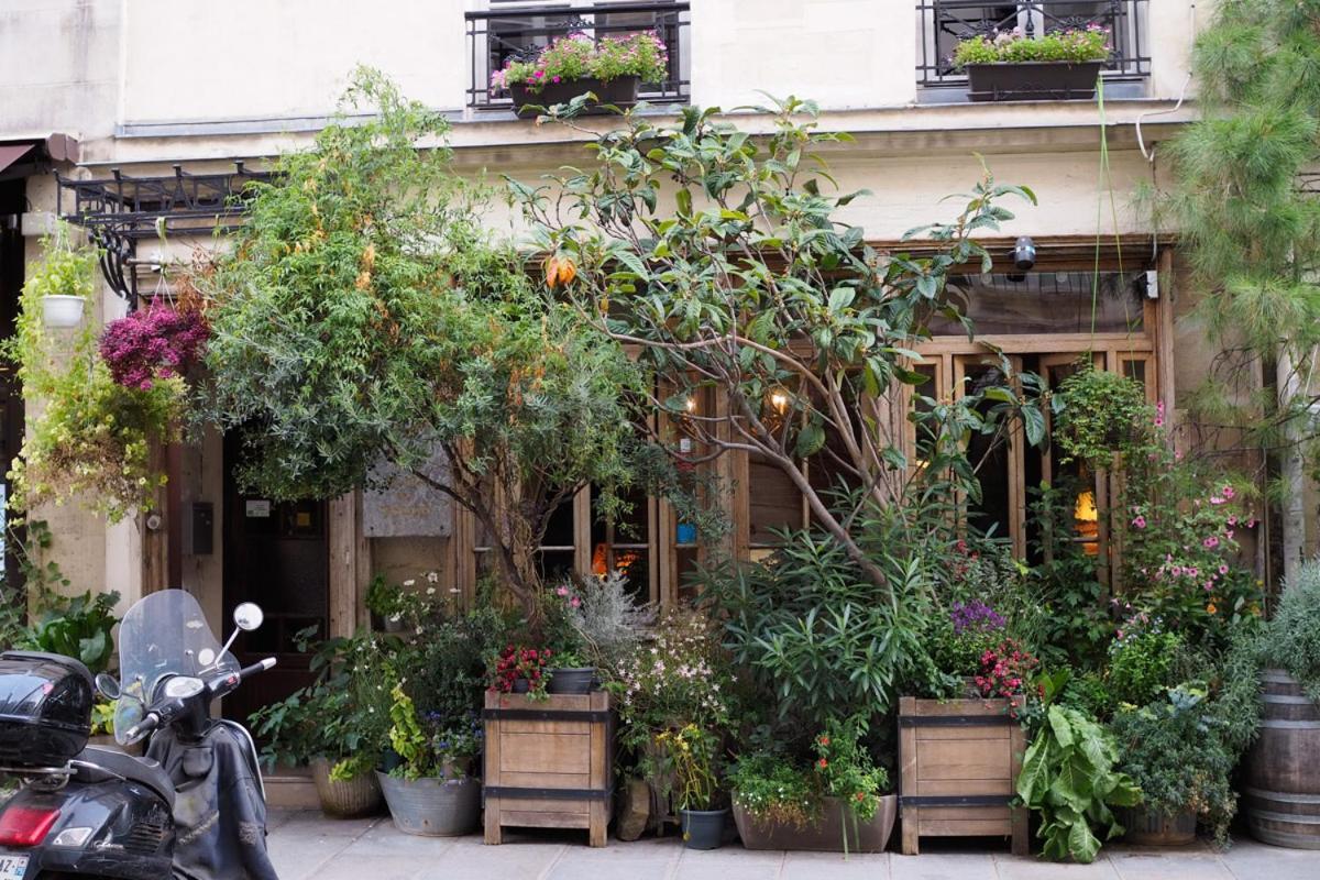 Boutique De La Place Des Vosges Hotel