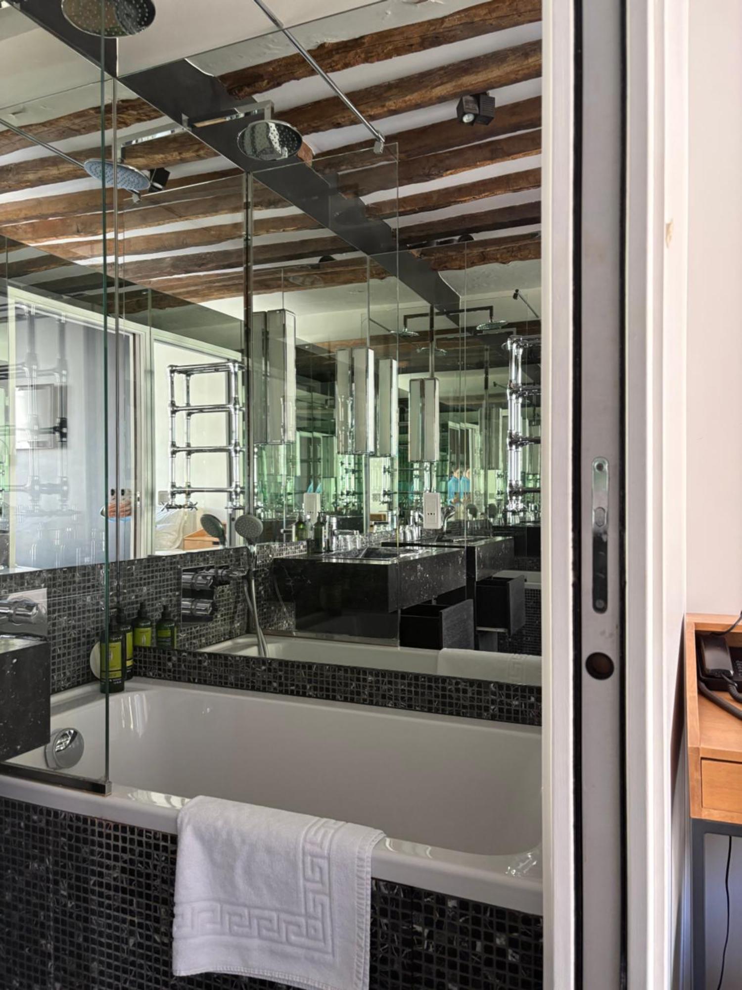 Boutique De La Place Des Vosges Hotel 3*